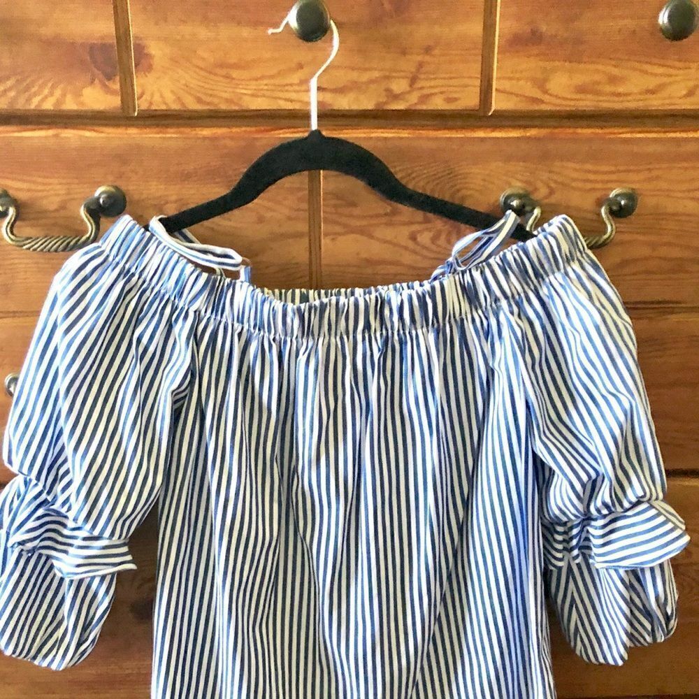 BCX Blue Striped Off The Shoulder Blouse - Picture 2 of 6